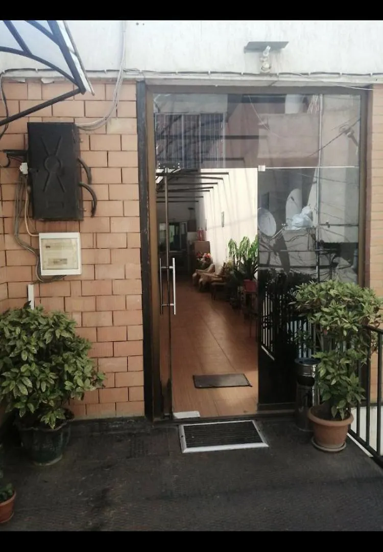 Estalagem Nugo Hotel Tbilisi Geórgia